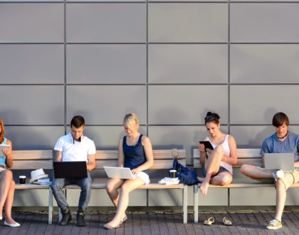 TESZT Course Feketén Fehéren a személyiségfejlődésről